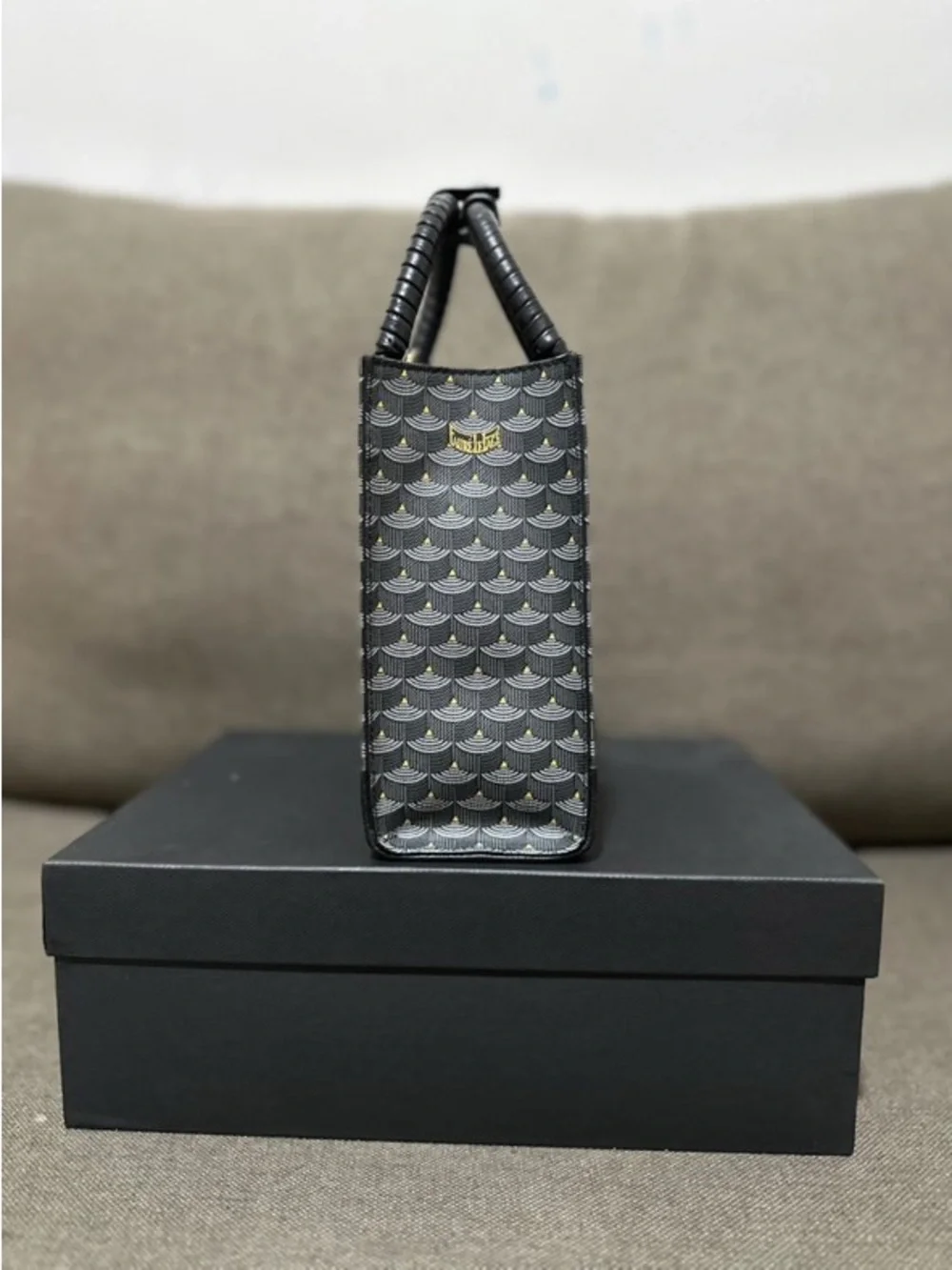 Faure Le Page Paris
Take it Easy 19 Bag - Picture 3 of 13